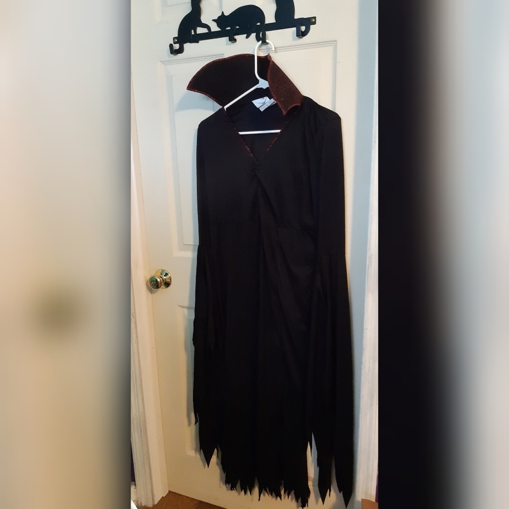 Vampire Costume
